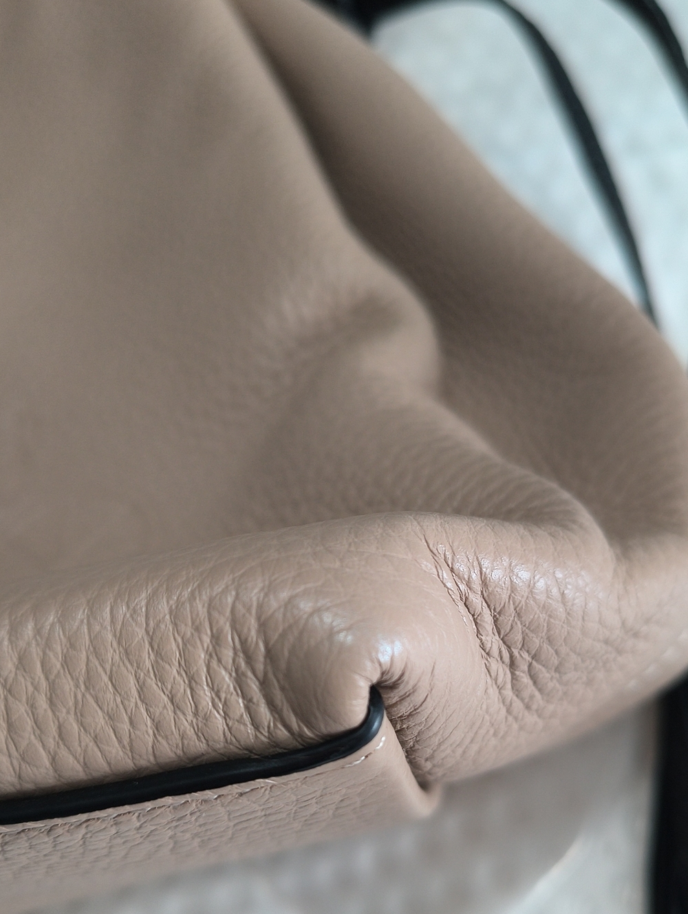 Coach Andy Shoulder Bag EUC - Picture 6 of 10
